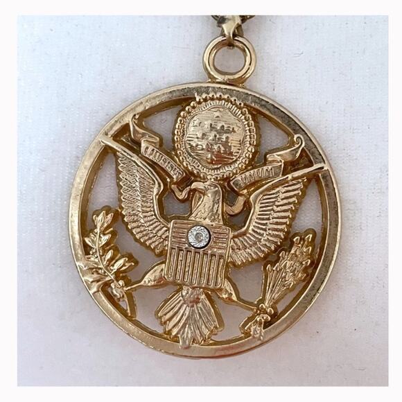 Goldtone Presidential Medalion Necklace - Picture 2 of 4